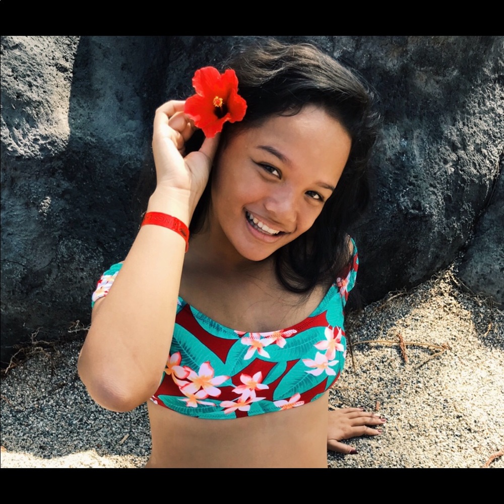 2 Piece Floral Print Raisins Bathingsuit